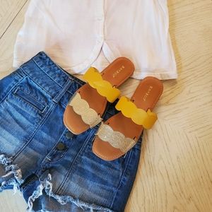 🆕️ Gold and yellow bamboo sandals